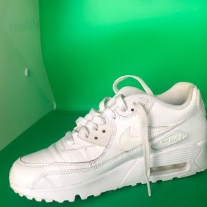 Nike air max 90 White size 5.5y nearly new